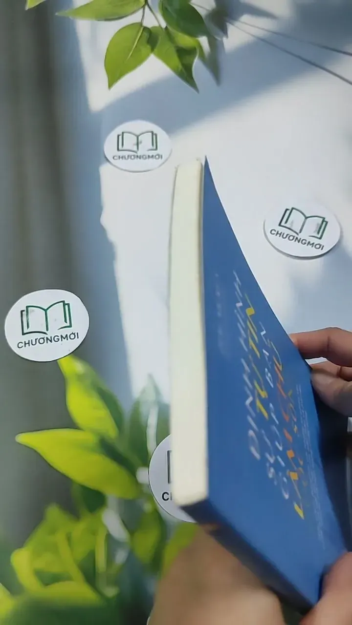 Định Hình Sự Tự Tin Giúp Bạn Làm Chủ Cuộc Sống - Zoe Mc Key 707237