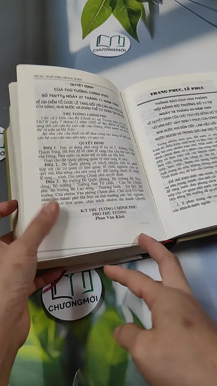 [MIỄN PHÍ BỌC SÁCH] Nghi Thức Nhà Nước - TS. Lưu Kiếm Thanh 749591