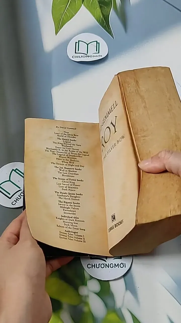 [MIỄN PHÍ BỌC SÁCH] Lord of the Silver Bow: Troy - David Gemmell 703083