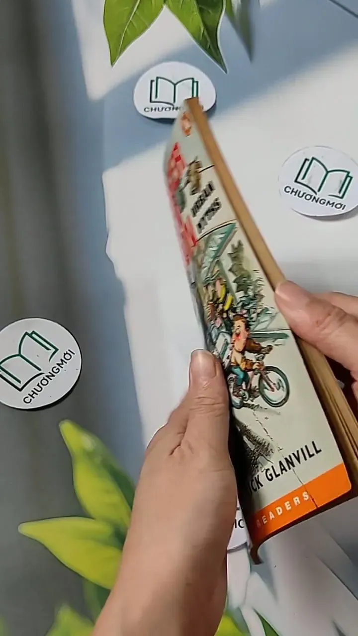 Stranger Than Fiction - Phil Healey & Rick Glanvill 703098