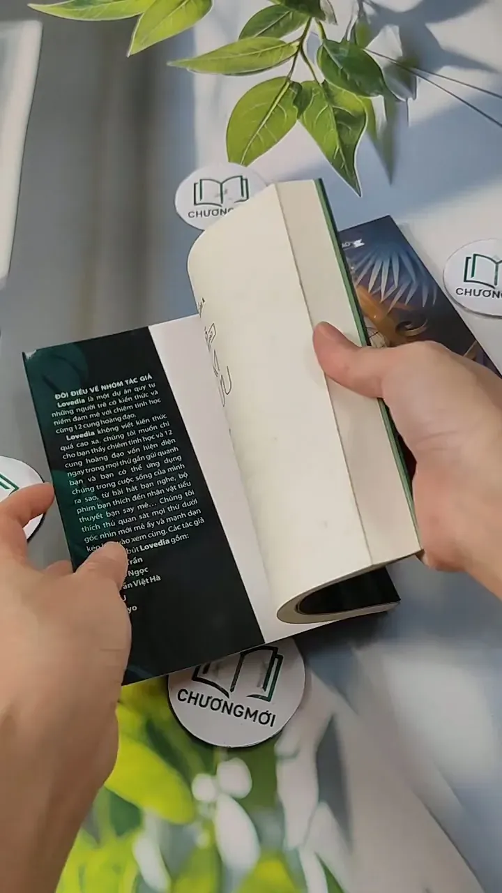 Combo: Khám Phá Tất Tần Tật Cung Kim Ngưu + 365 Ngày Hoàng Đạo  713787