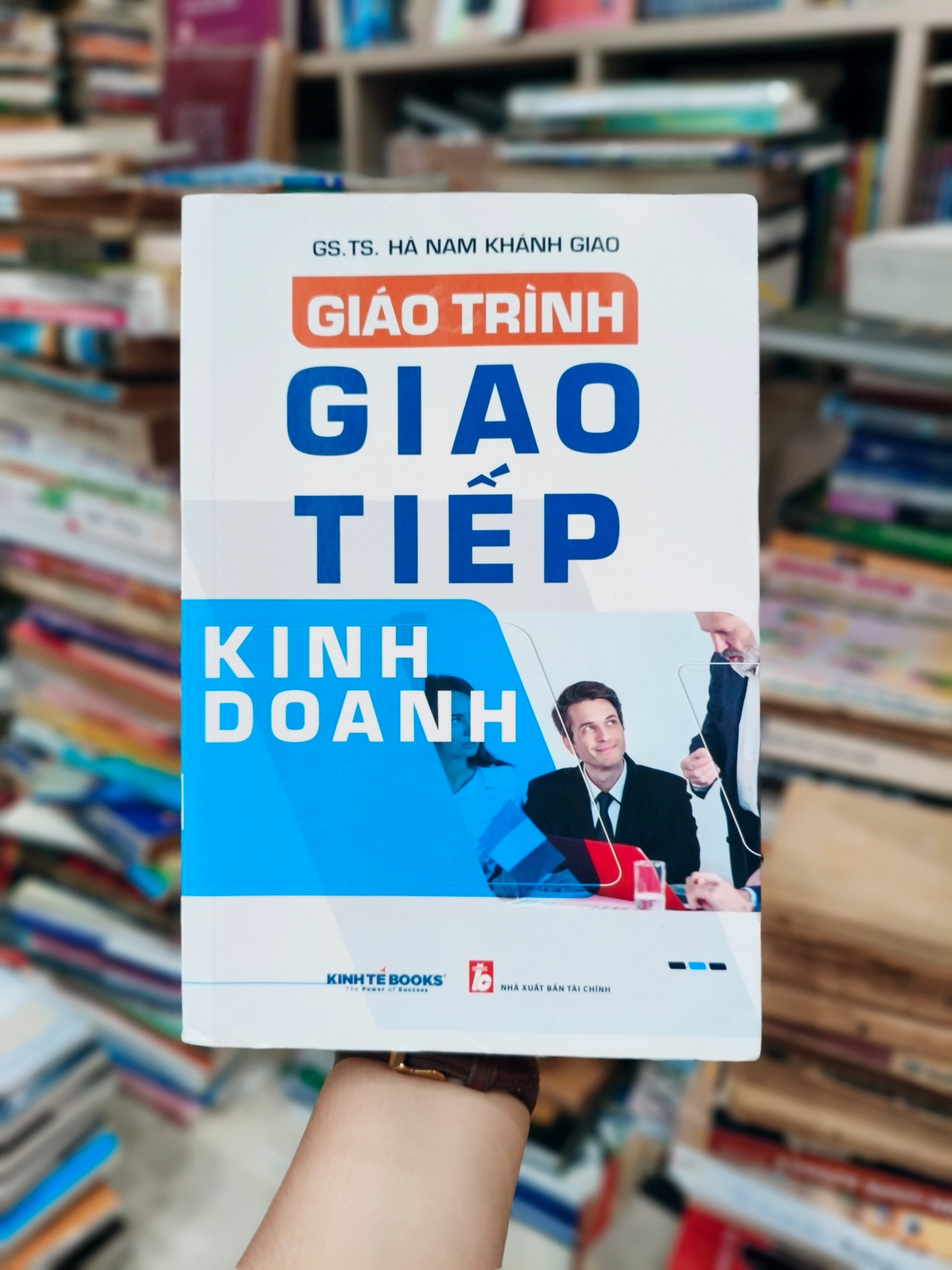 Giáo trình giáo tiếp 🌱 by  - Sách Book Cover - Ngọc Hiển Books
