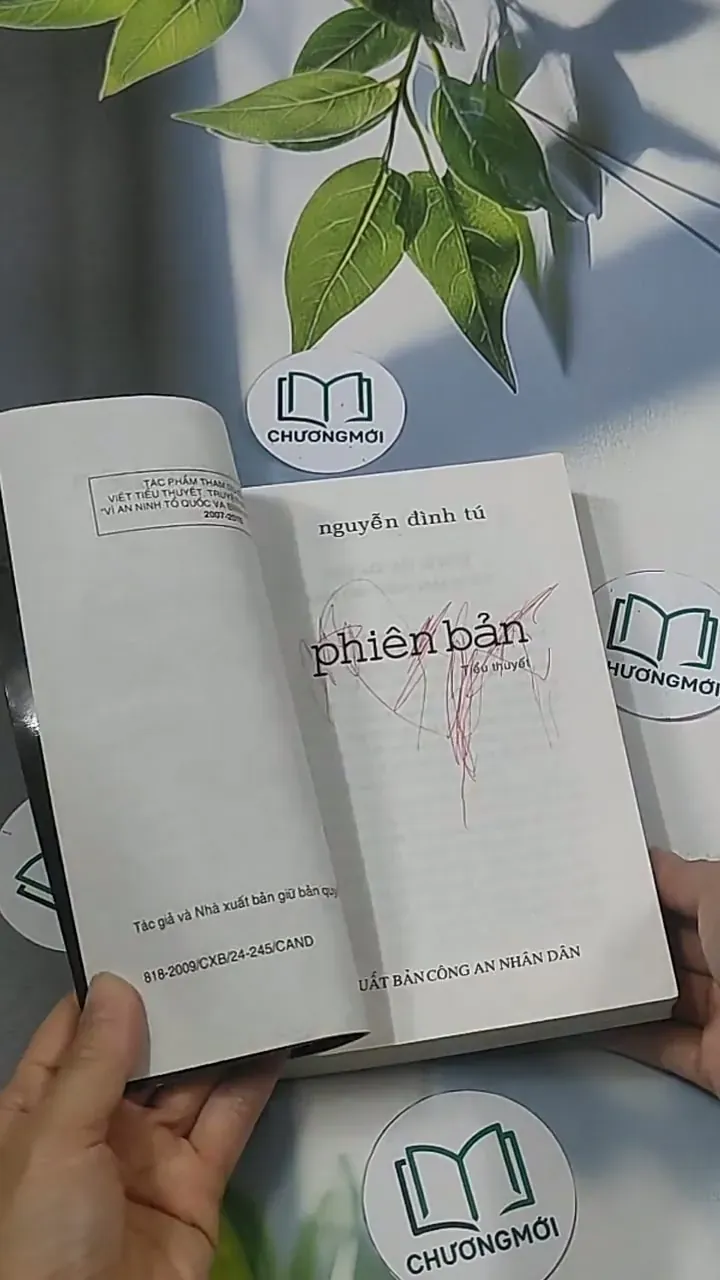 Phiên bản - Nguyễn Đình Tú 694921