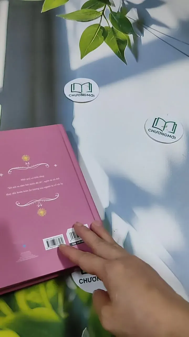 Phẩm Giá Quý Cô - Sheryl Shade 705712