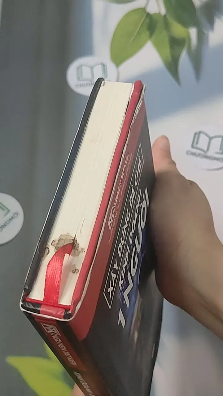 Xây dựng đế chế kinh doanh một người - Nguyễn Tất Kiểm 688460