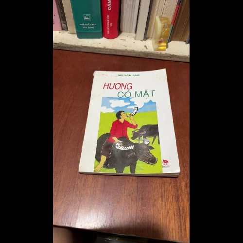 II Sách Thiếu Nhi: Hương Cỏ Mật - Bùi Văn Lam - 2002