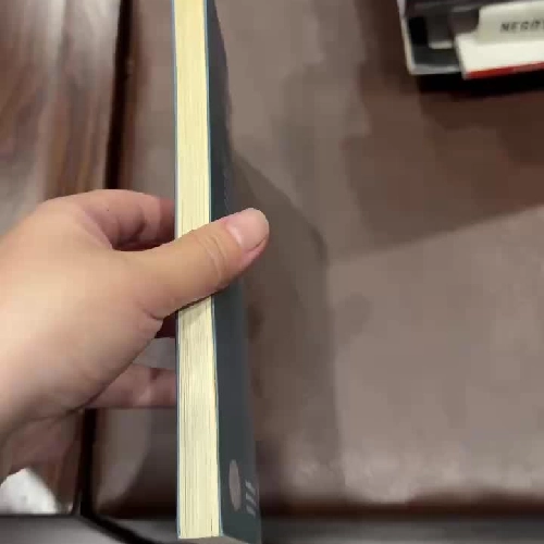 Người Trong Đau Khổ Vẫn Cười – Hamlet Trương | Sách Tản Văn Truyền Cảm Hứng - K3