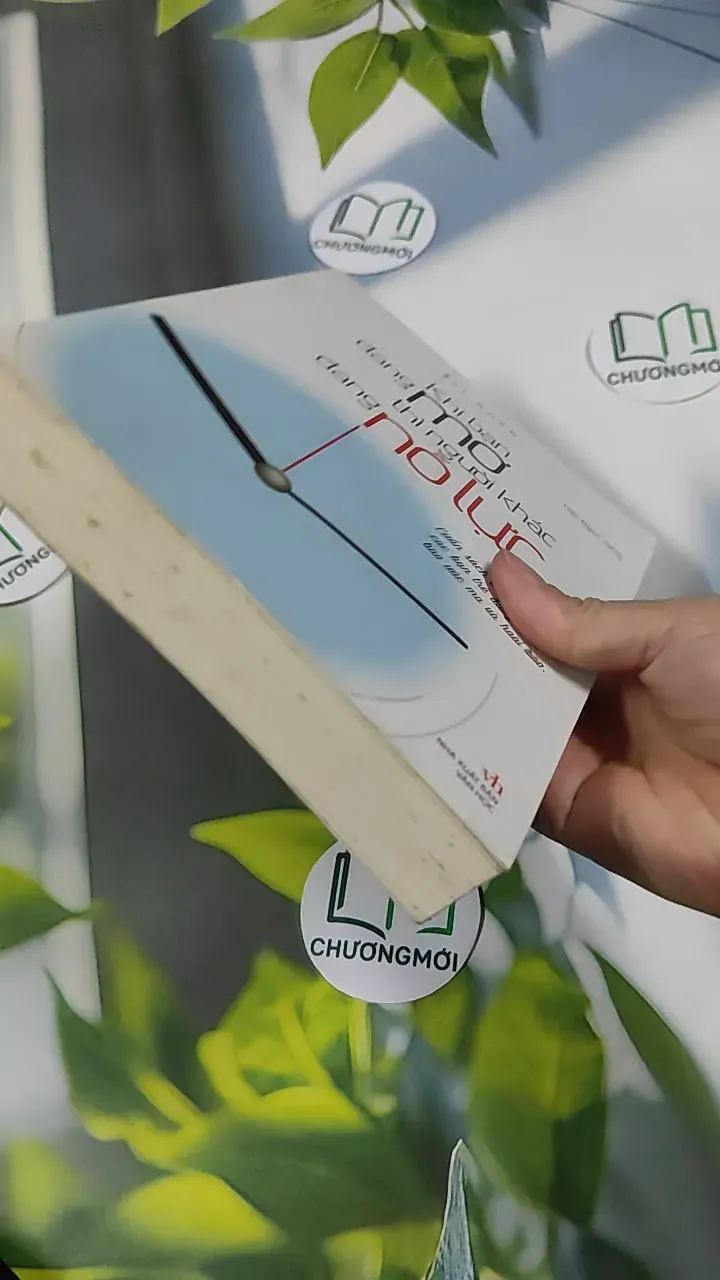 Khi Bạn Đang Mơ Thì Người Khác Đang Nỗ Lực - Vĩ Nhân 787121