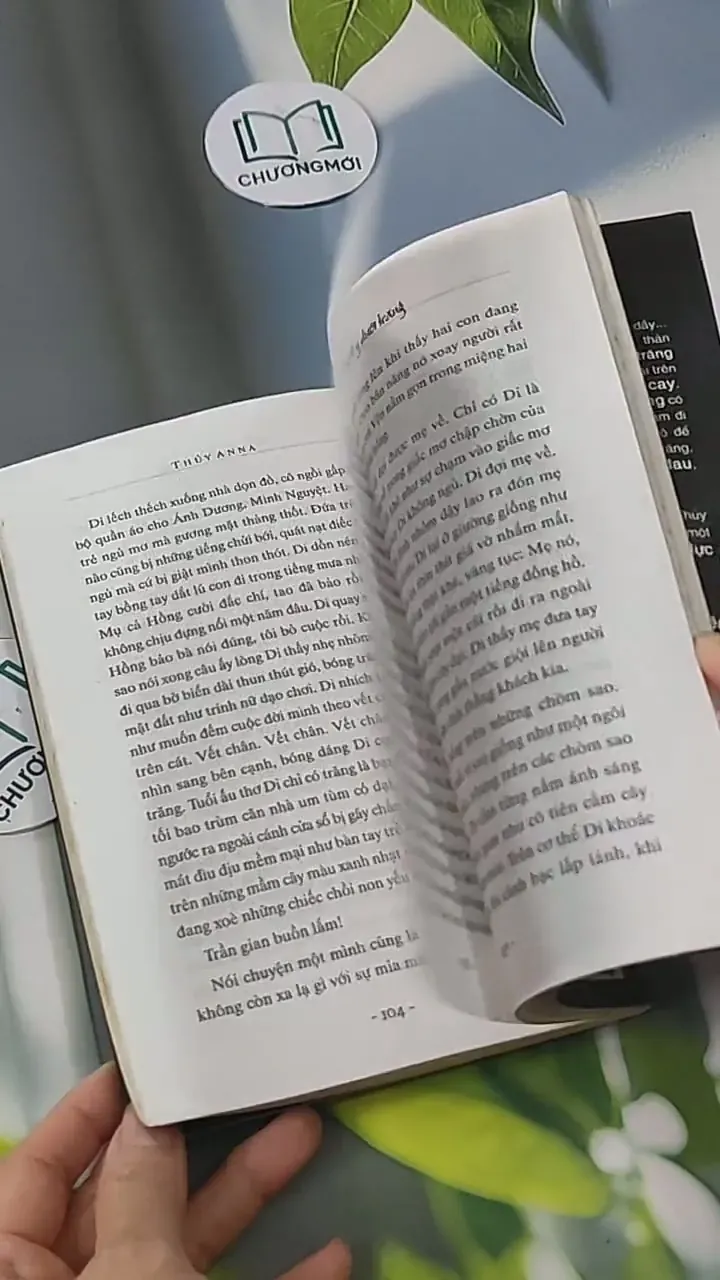 Thoát Y Dưới Trăng - Thuỷ Anna 705583