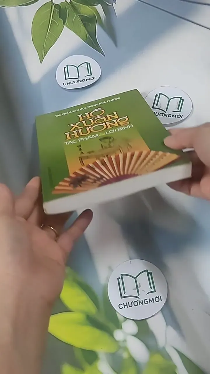 Hồ Xuân Hương Tác Phẩm & Lời Bình - Hồ Xuân Hương 705567