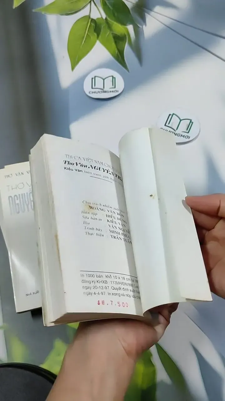 Combo Thơ Văn: Nguyễn Trãi, Nguyễn Công Trứ, Hàn Mạc Tứ, Tố Hữu, Tố Tâm 703128