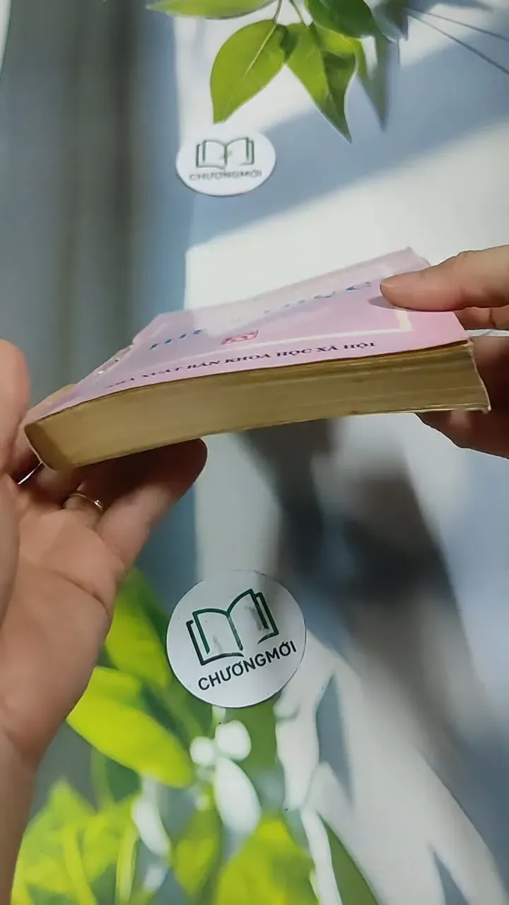 Sử Học và Hiện Thực - Văn Tạo 713898