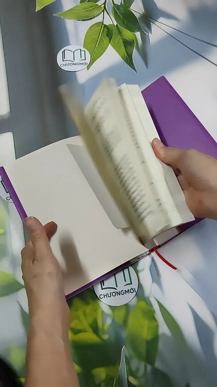 [MIỄN PHÍ BỌC SÁCH] Truyện Ngắn Con Bướm Tím - Rệp Nâu 750815