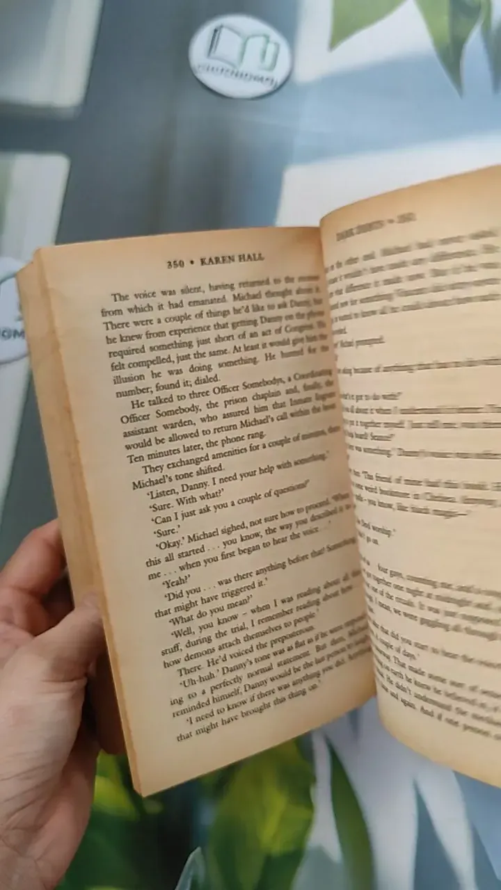 [XƯA] Dark Debts (1997) - Karen Hall 754455