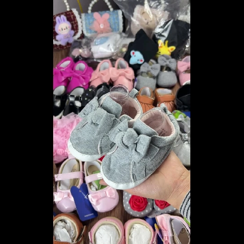 Giày bé gái vải cotton xếp nơ màu xám size nhỏ