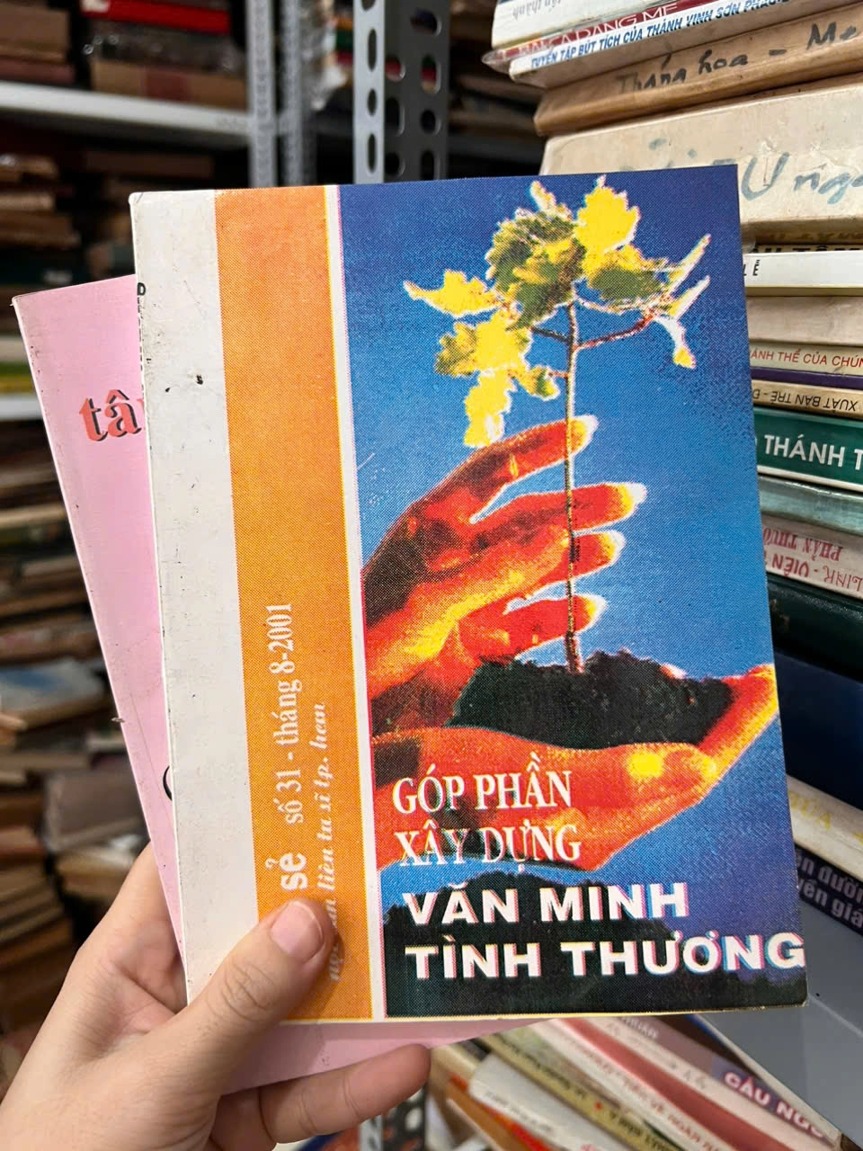 Góp Phần Xây Dựng Văn Minh Tình Thương by  - Sách Book Cover - Ngọc Hiển Books