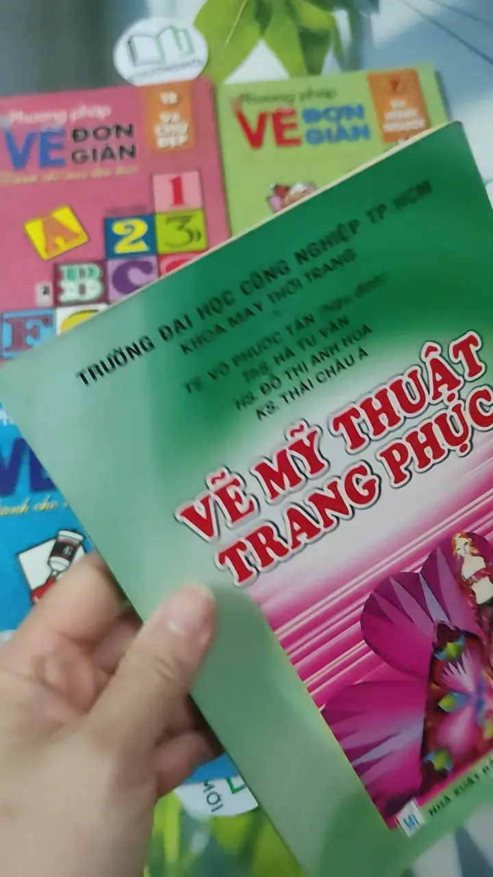 Combo Phương Pháp Vẽ Đơn Giản: Vật Dụng, Người, Chữ, Trang Phục - Thiên Thanh 780871