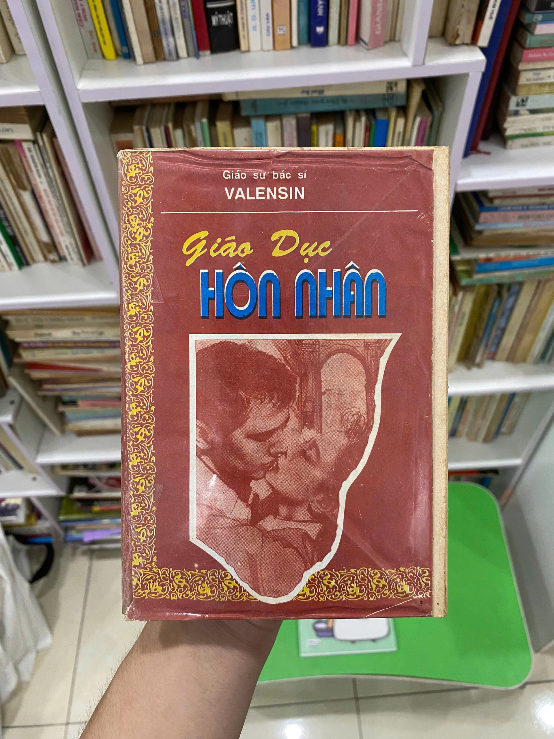Giáo dục hôn nhân/ Trước hôn nhân cần biết by  - Sách Book Cover - Ngọc Hiển Books