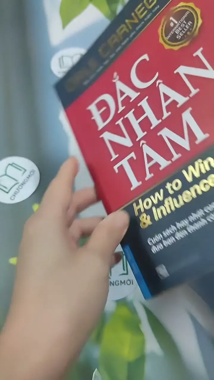 Đắc Nhân Tâm - Dale Carnegie 715578