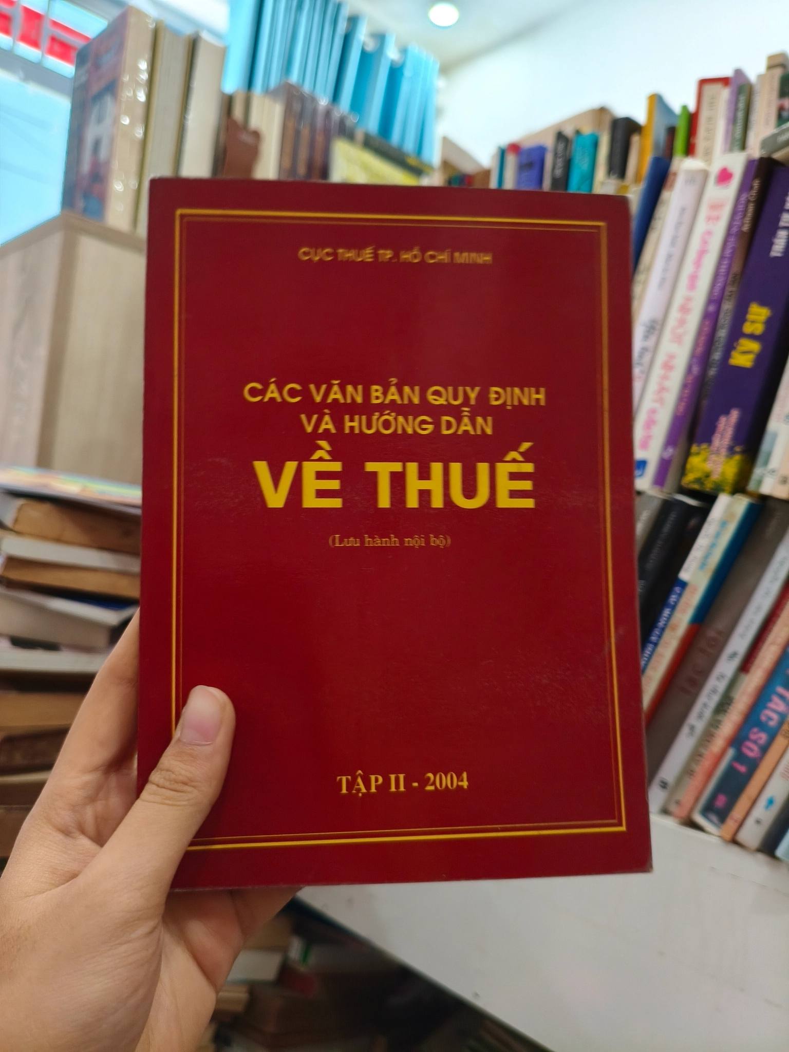 Các văn bản quy định và hướng dẫn về thuế 🌱 by  - Sách Book Cover - Ngọc Hiển Books