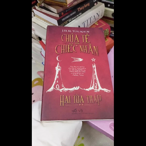 Chúa Tể Những Chiếc Nhẫn – Hai Tòa Tháp | J.R.R. Tolkien | Tiểu thuyết fantasy kinh điển