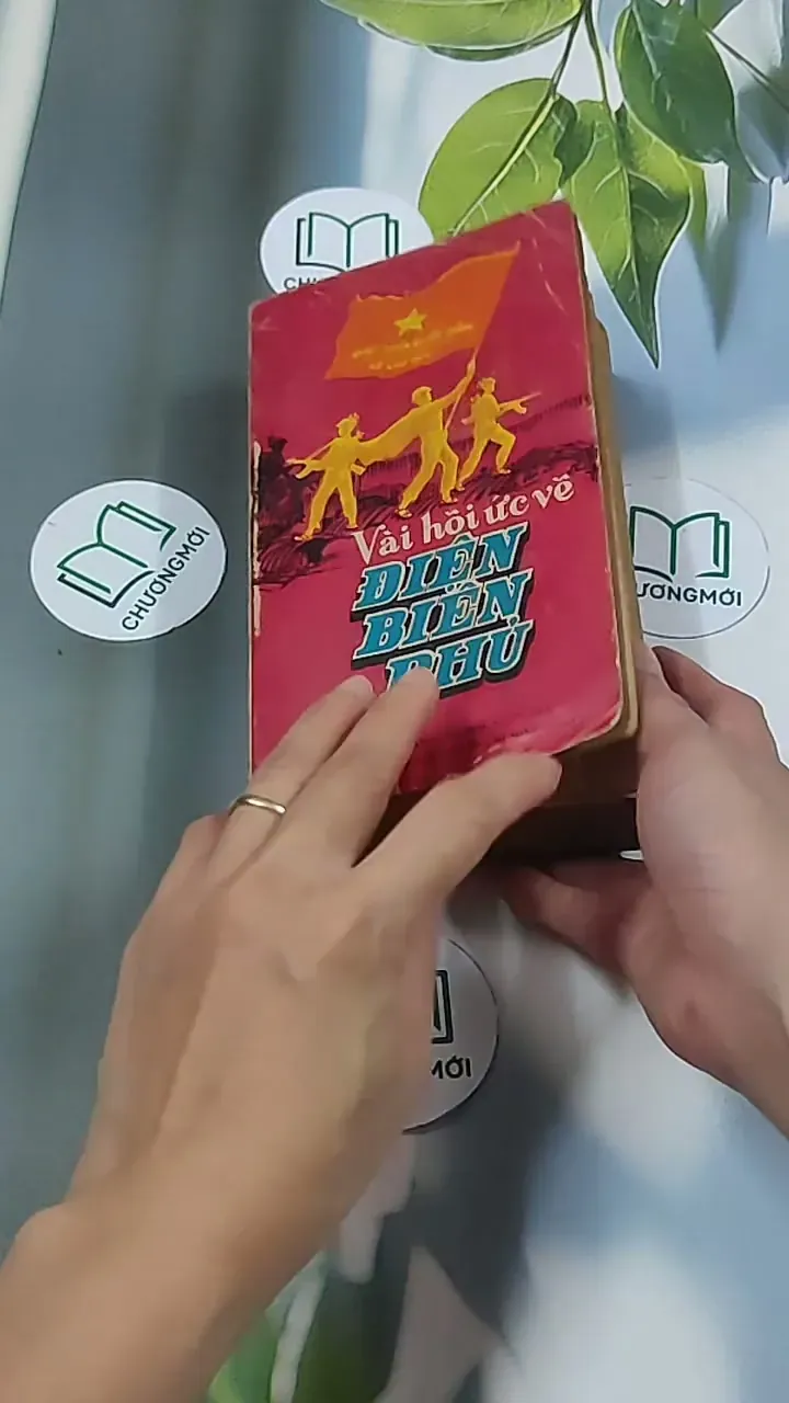 [MIỄN PHÍ BỌC SÁCH] Vài Hồi Ức Về Điện Biên Phủ (1975) - Võ Nguyên Giáp 674965