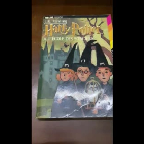 Harry Potter À L'École des Sorciers - J.K.Rowling