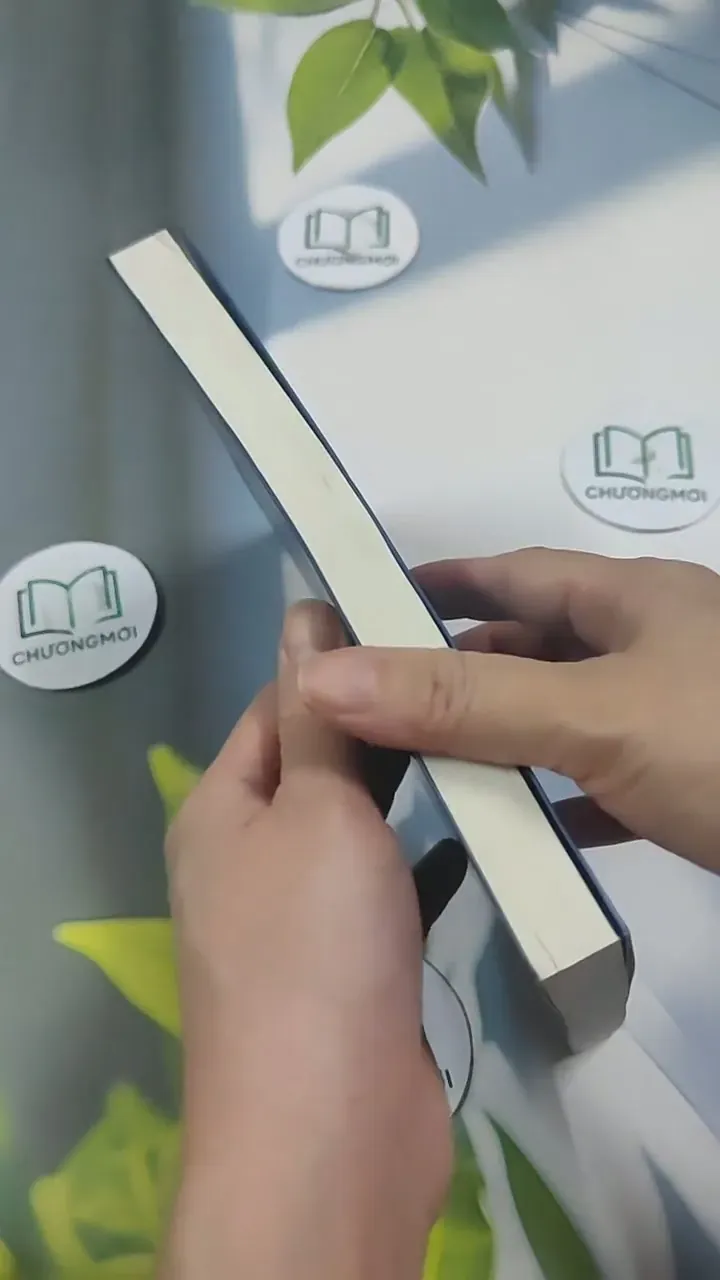 Tuổi Trẻ Đáng Giá Bao Nhiêu - Rosie Nguyễn 715611