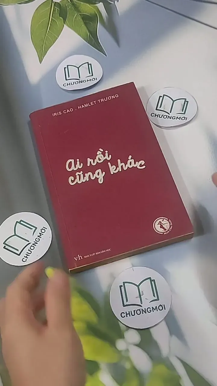 Ai Rồi Cũng Khác - Iris Cao & Hamlet Trương 705553