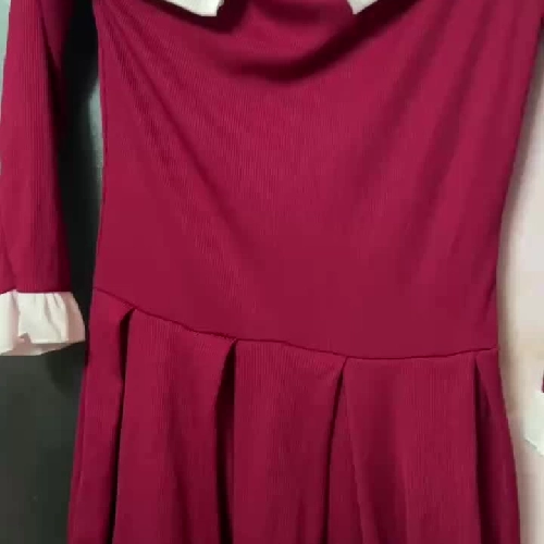 Váy nữ trễ vai xòe Đỏ, trắng 1011535