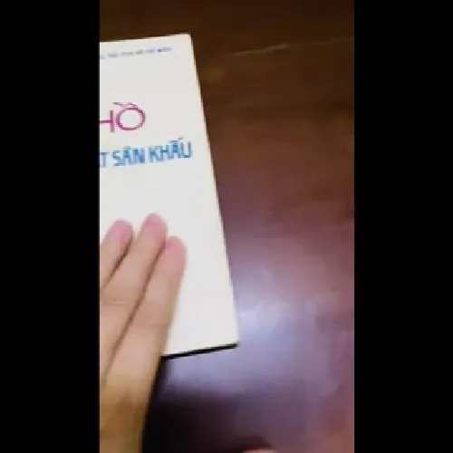 Bác Hồ với nghệ thuật sân khấu 