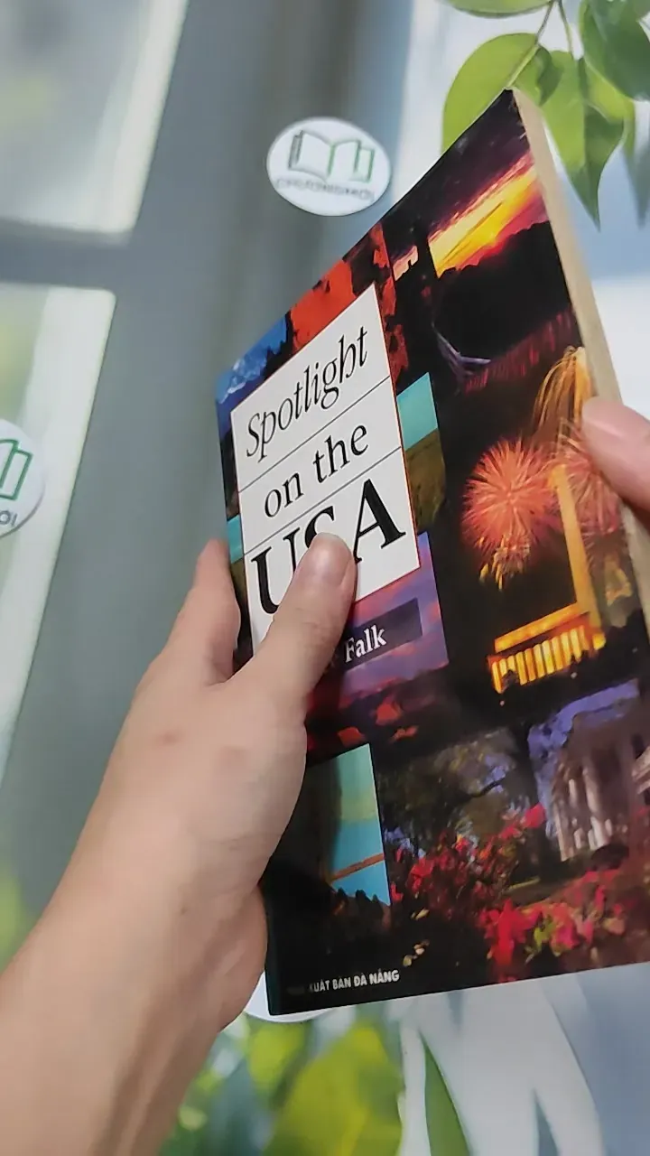 Spotlight on the USA - Randee Falk 754540