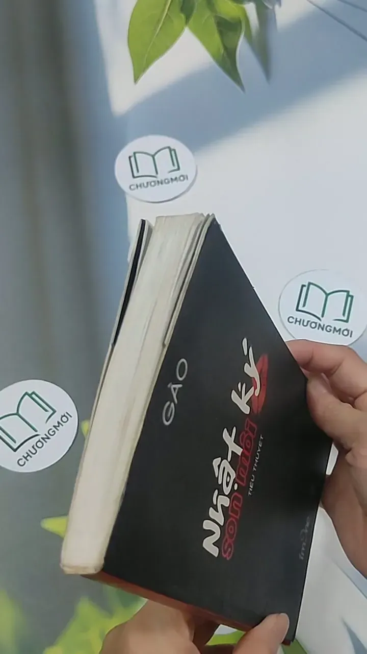 Nhật ký son môi - Gào 694988