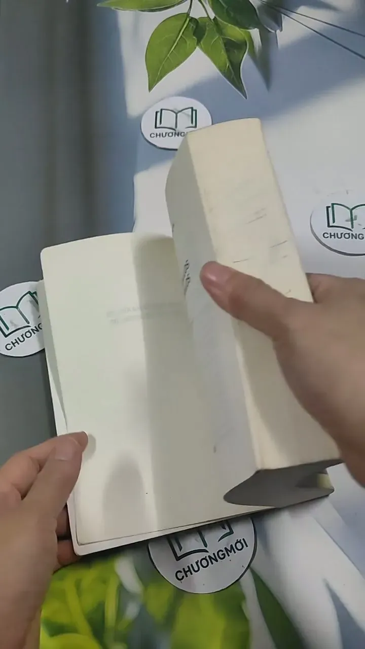 [MIỄN PHÍ BỌC SÁCH] Los ojos amarillos de los cocodrilos - Katherine Pancol 715617