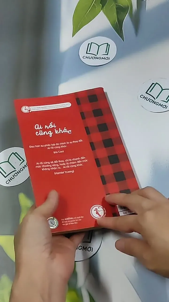 Ai rồi cũng khác - Iris Cao, Hamlet Trương 698563