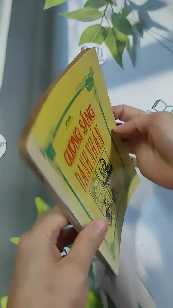 [XƯA] Gương Sáng Danh Nhân - Song Ngữ (1995) - Quế Hương 776049