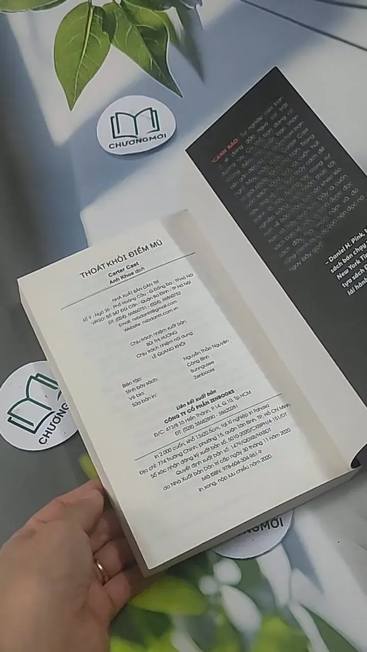 [MIỄN PHÍ BỌC SÁCH] Thoát Khỏi Điểm Mù - Carter Cast 705571