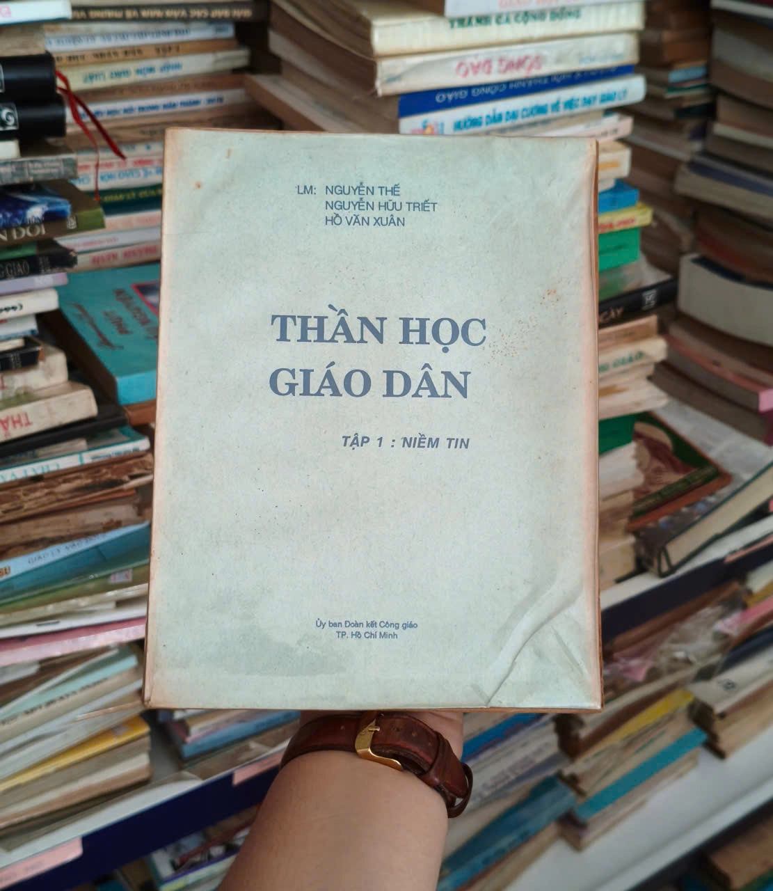 Thần học giáo dân - Tập 1 - Niềm tin by  - Sách Book Cover - Ngọc Hiển Books