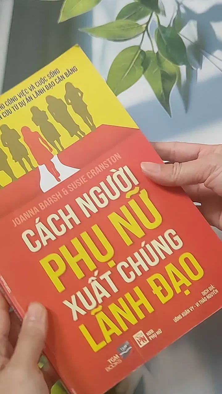 Cách người phụ nữ xuất chúng lãnh đạo - Joanna Barsh 688419