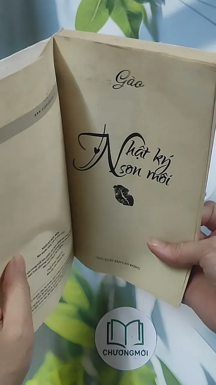 Nhật ký son môi - Gào 694989