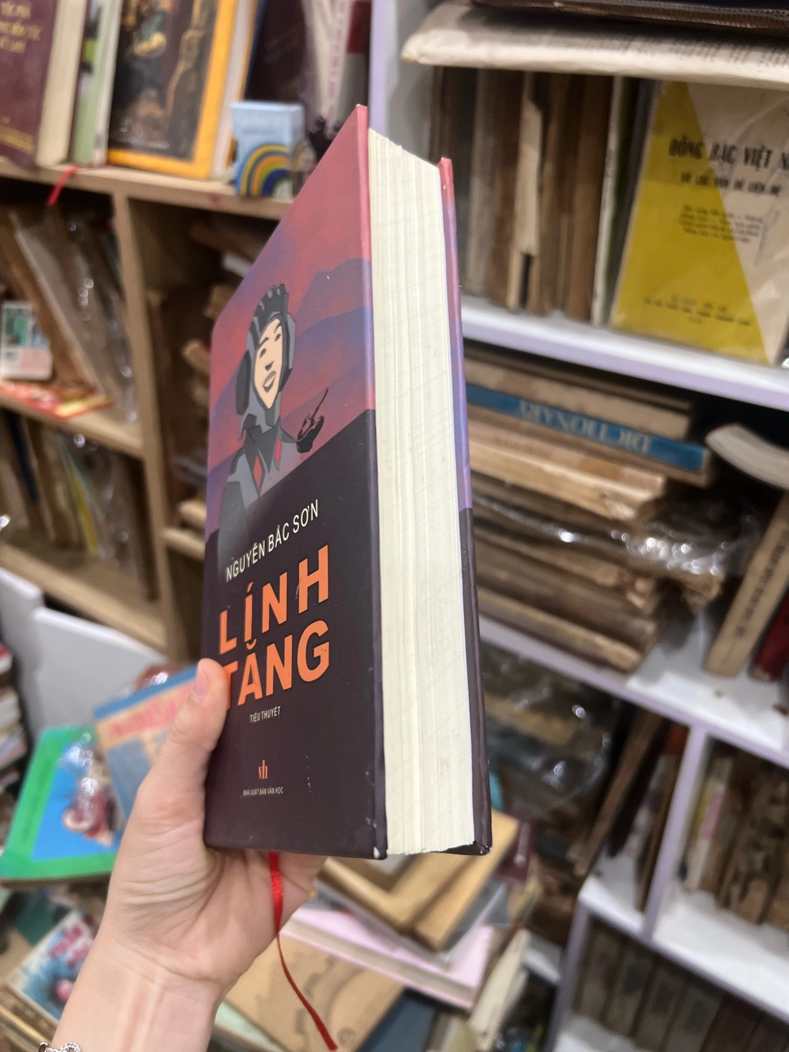 'Lính tăng'' của Nguyễn Bắc Sơn by  - Sách Book Cover - Ngọc Hiển Books