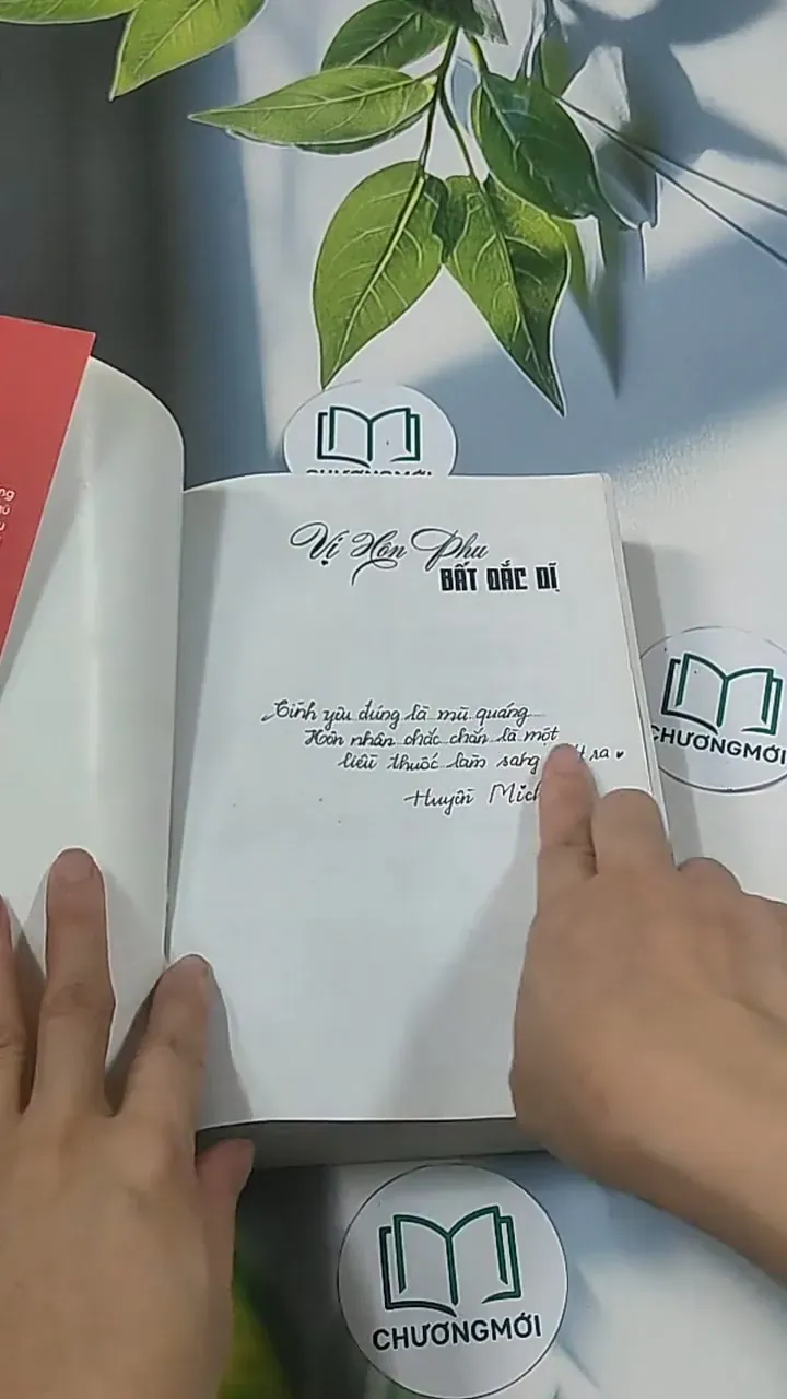 Vị hôn phu bất đắc dĩ - Tinh Dã Anh 694929