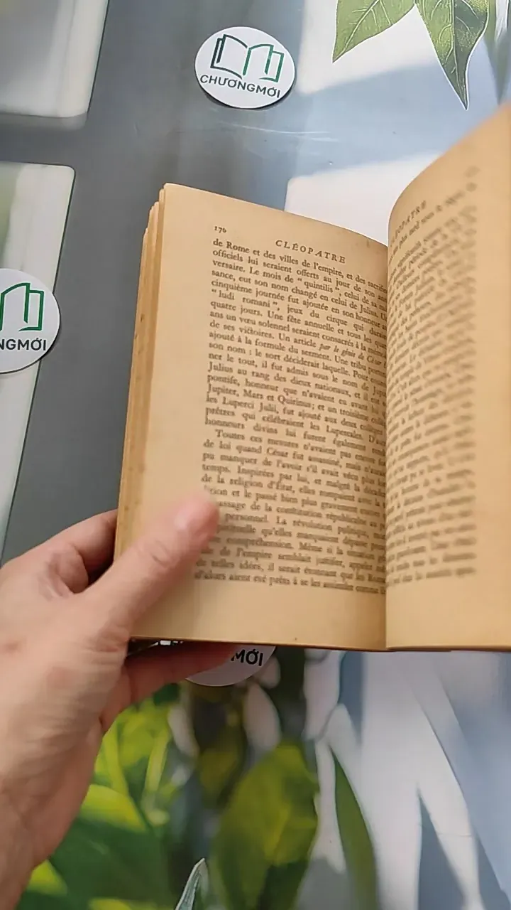 [MIỄN PHÍ BỌC SÁCH] [XƯA] Cléopâtre: Reine des Rois (1956) - Oscar de Wertheimer 754444