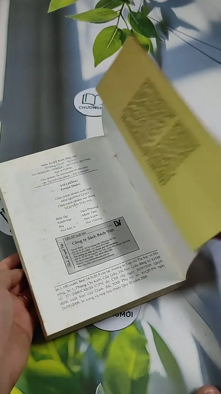 Vợ Chồng - Zeruya Shalev 705725