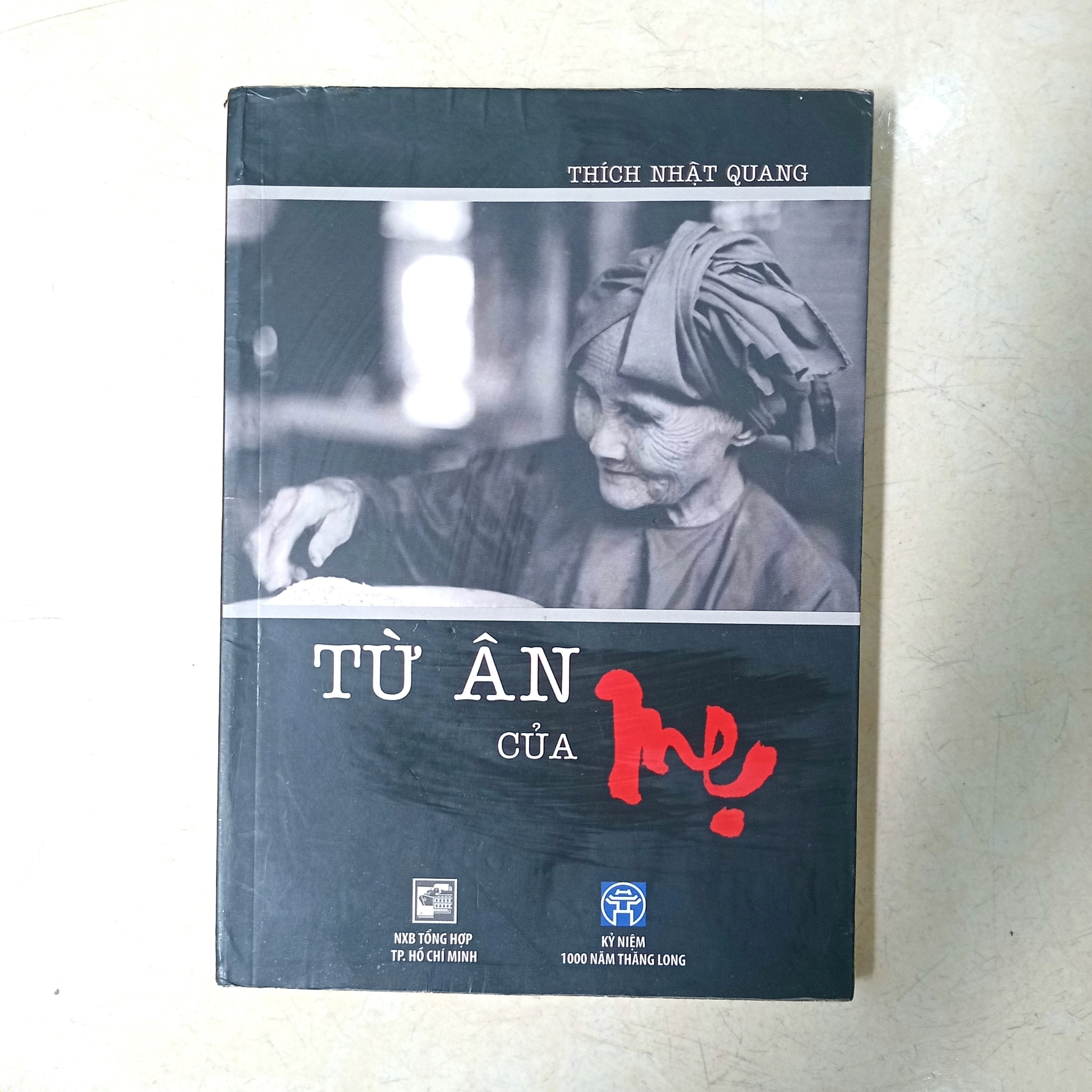 Từ ân của mẹ 📚 by  - Sách Book Cover - Ngọc Hiển Books
