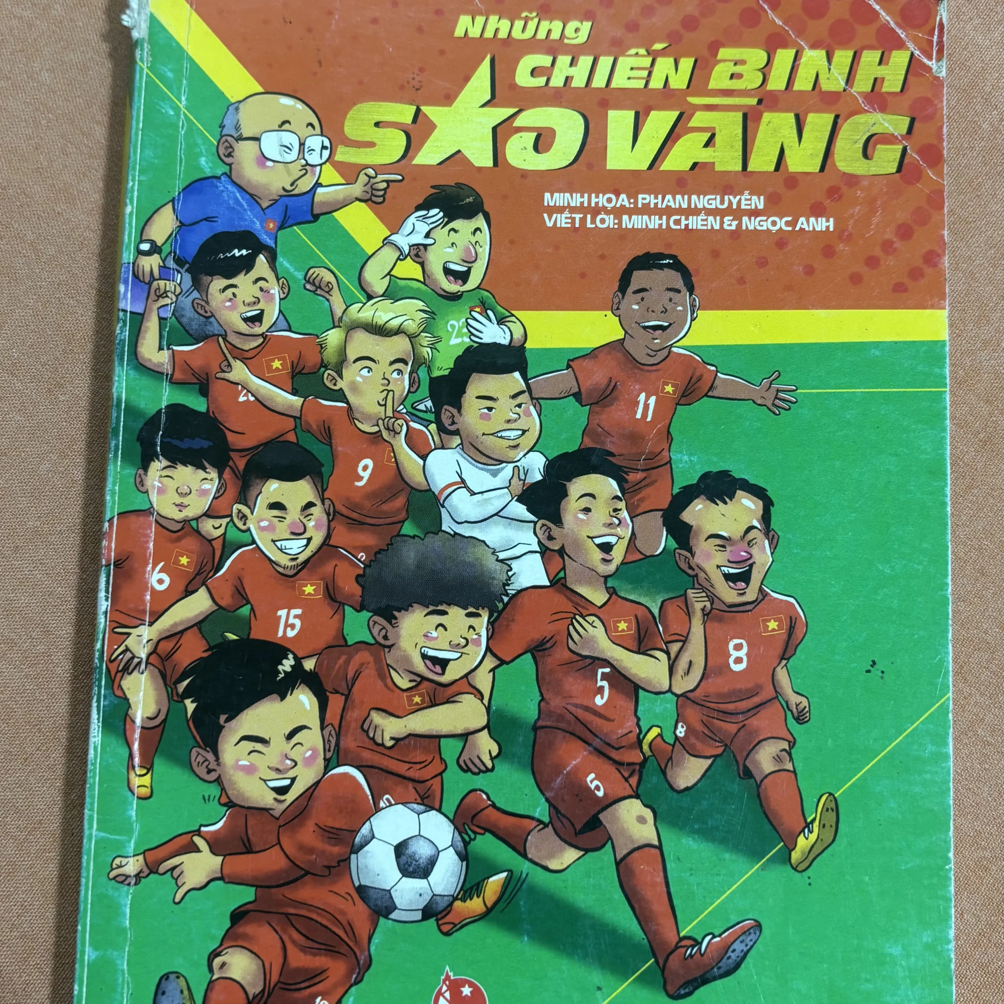 Những chiến binh sao vàng 🌊 by  - Sách Book Cover - Ngọc Hiển Books