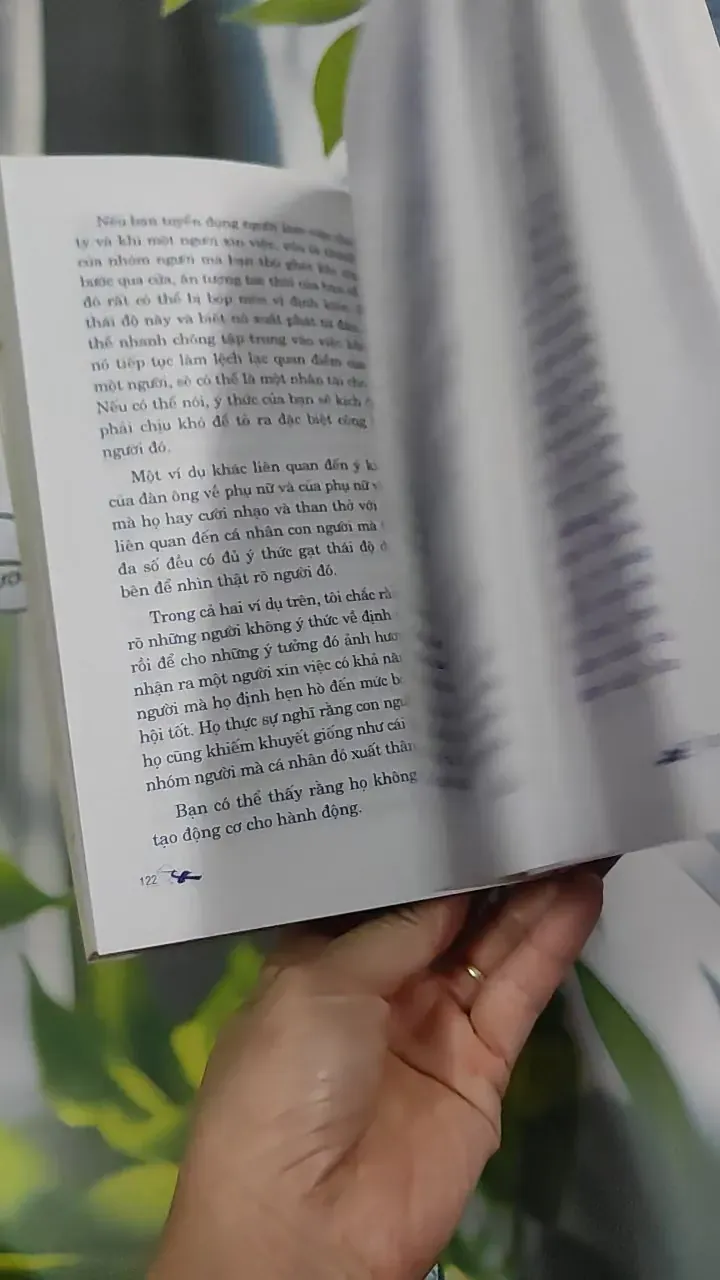 Sống Buông Bỏ Và Giải Thoát - Hugh Prather 787050