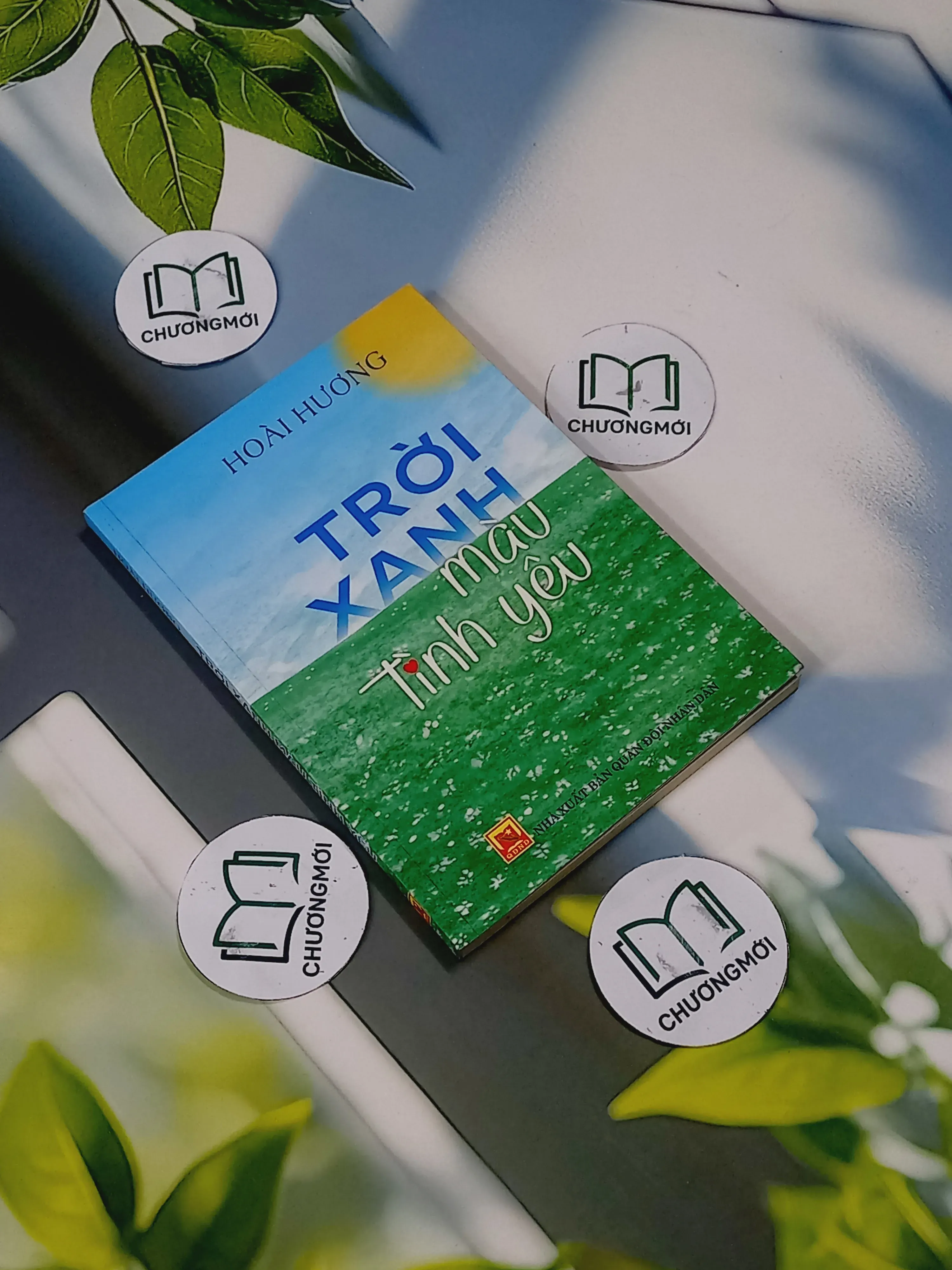 Trời Xanh Màu Tình Yêu - Hoài Hương