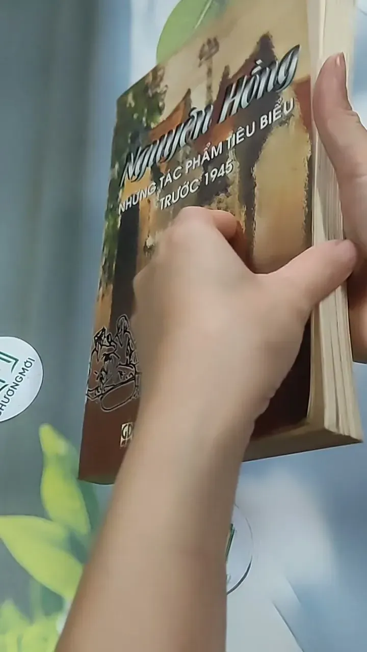 Nguyên Hồng - Những tác phẩm tiêu biểu trước 1945 - Nguyên Hồng 698515