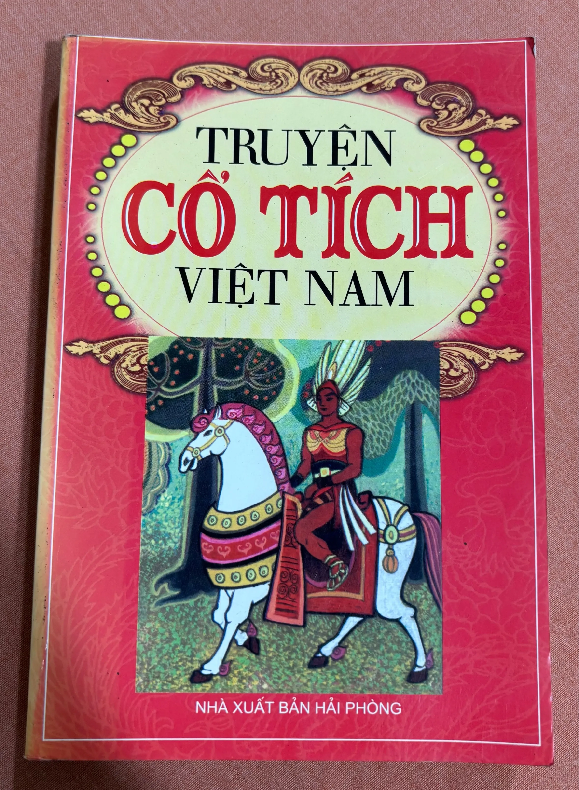 Truyện cổ tích Việt Nam 🌊 by  - Sách Book Cover - Ngọc Hiển Books